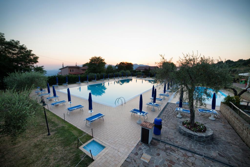 Agriturismo La Molara Sessa Aurunca Luaran gambar